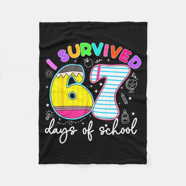 Couverture Polaire I Survived 67 Days Of School Funny Meme Teacher St (Devant)