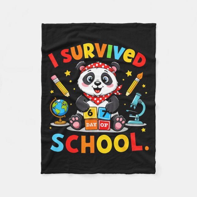 Couverture Polaire I Survived 67 Days Of School Funny Meme Teacher St (Devant)