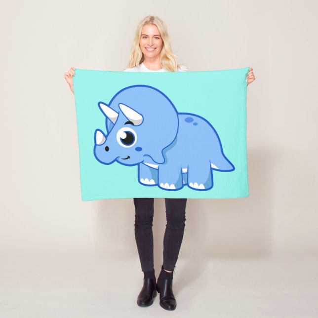 Couverture Polaire Illustration Mignonne D'Un Dinosaure Tricératops. (En situation)