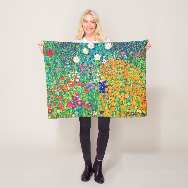 Couverture Polaire Jardin aux fleurs, Gustav Klimt (En situation)