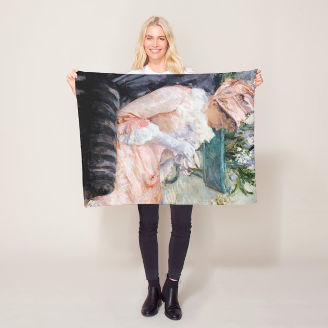 Couverture Polaire La Coupe du Thé, Mary Cassatt (En situation)