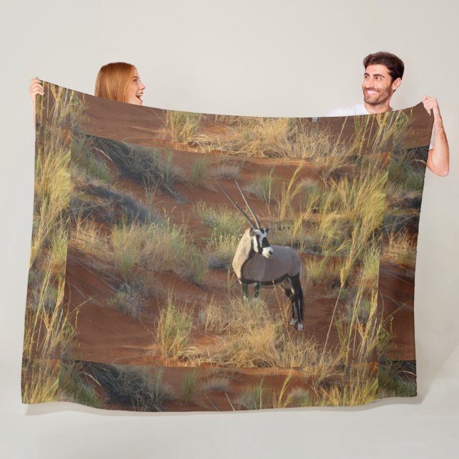 Couverture Polaire La faune africaine Oryx Antelope Dune Savannah (En situation)