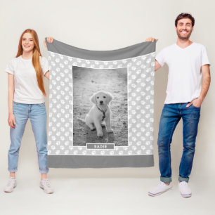 Couverture Polaire La photo de votre animal sur fond gris avec des em