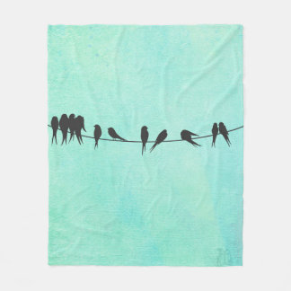 Couverture Polaire Les enfants, oiseaux sur un fil tondent la