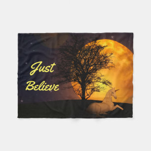 Couverture Polaire Licorne de minuit