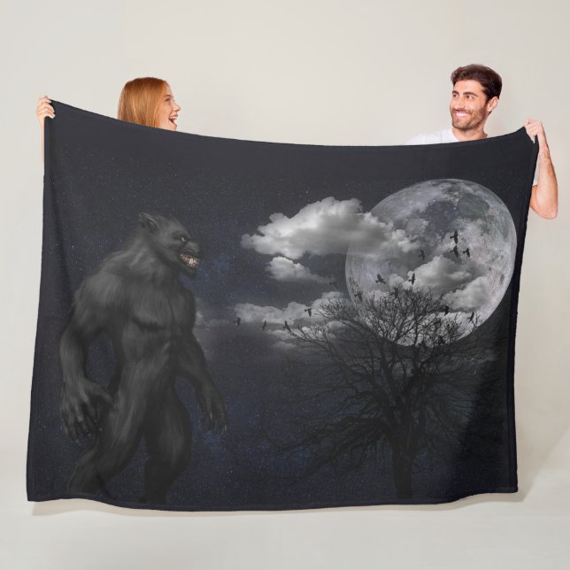 Couverture Polaire LOUP-GAROU dans le CLAIR DE LUNE (En situation)