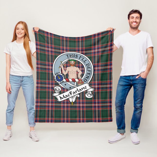 Couverture Polaire MacFarlane Chasse Ancien Clan Badge Tartan Plaid (En situation)