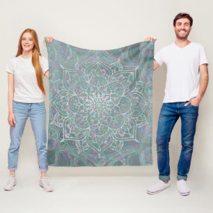 Couverture Polaire Mandala Bohème Chic à Reflets Iridescents