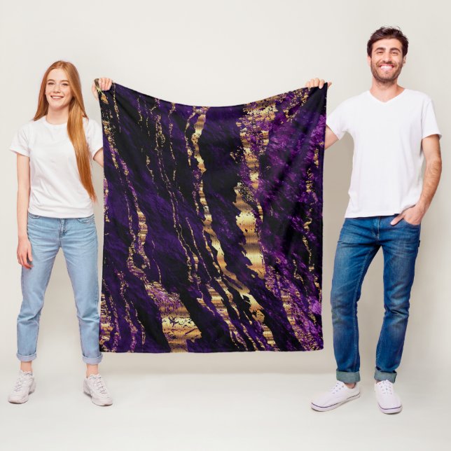 Couverture Polaire Marbre violet profond (En situation)