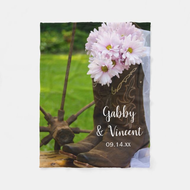 Couverture Polaire Mariage de marguerites roses rustiques et de botte (Devant)