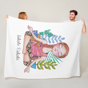 Couverture Polaire Méditer la fille avec les Plantes