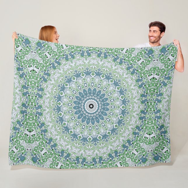 Couverture Polaire Mer Vert et Bleu Côte Motif Mandala (En situation)