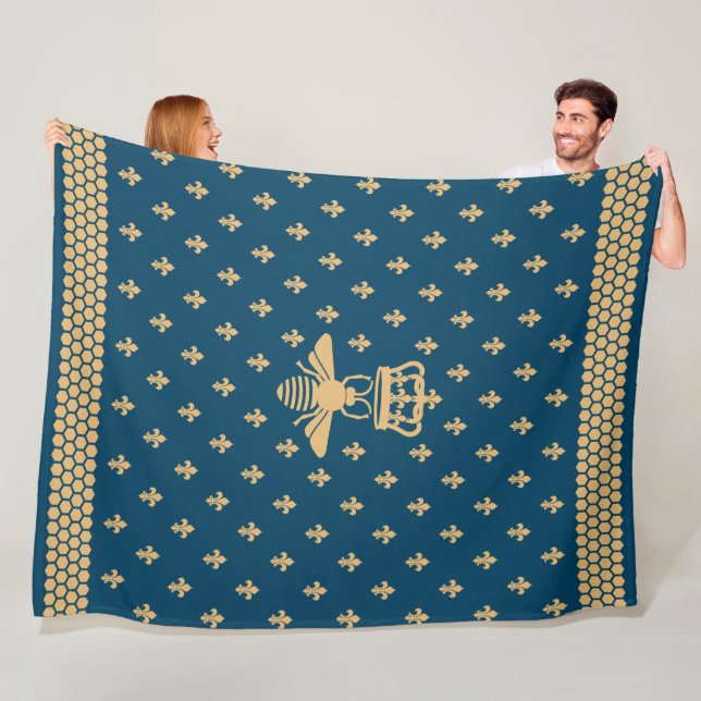 Couverture Polaire Merovingian Fleur-De-lis et abeille royale (En situation)