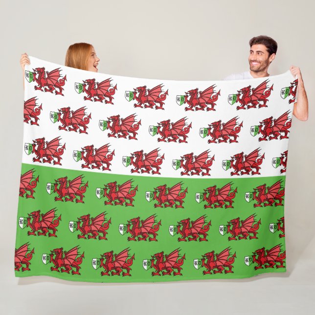 Couverture Polaire Monogramme de dragon gallois (En situation)