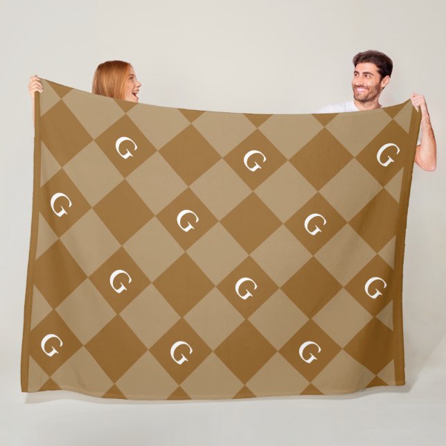Couverture Polaire Monogramme Diamant initial - Blanche de look de lu (En situation)