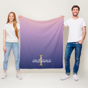 Couverture Polaire Monogramme Purple Ombre Nom du script élégant