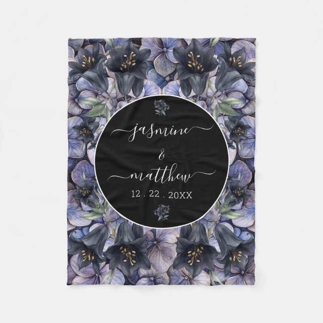 Couverture Polaire Moody Black Floral Classic Couple Names Wedding (Devant)