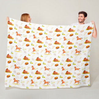 Couverture Polaire Motif aquarelle Chevaux Fers à Cheval Foin Pommes