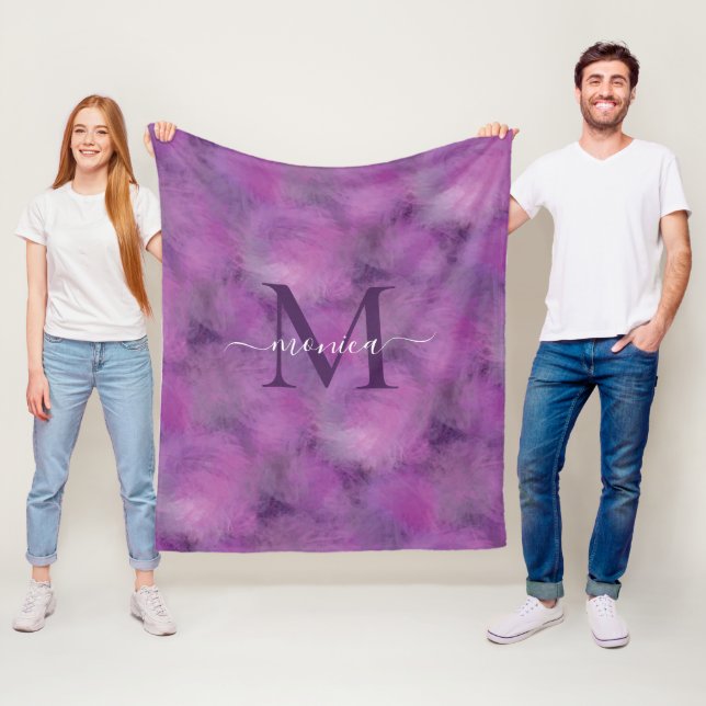 Couverture Polaire Motif De Plumes Élégantes Monogrammé Violet (En situation)