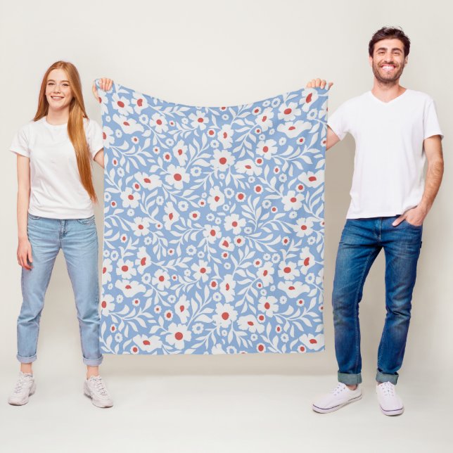 Couverture Polaire Motif floral du bois (En situation)