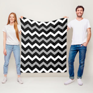 Couverture Polaire Motif imprimé chevron noir blanc et gris
