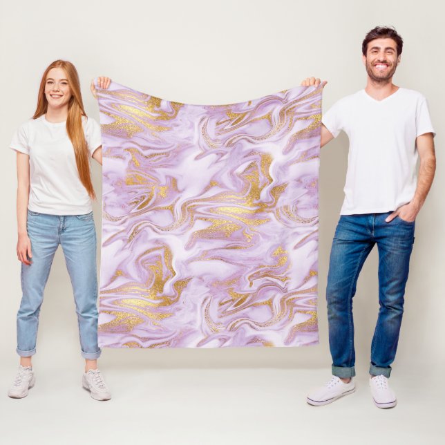 Couverture Polaire Motif moderne en marbre violet clair, blanc et or (En situation)