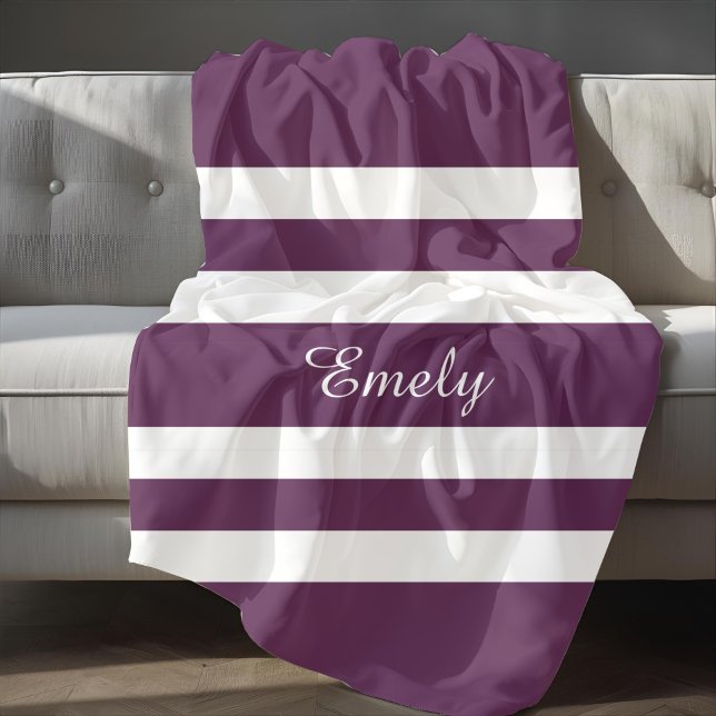 Couverture Polaire Motif Purple Et White Stripes Nom Imprimer (Purple And White Stripes Pattern Name Print Fleece Blanket)