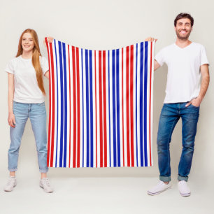 Couverture Polaire Motif rayures blanches rouges bleues  
