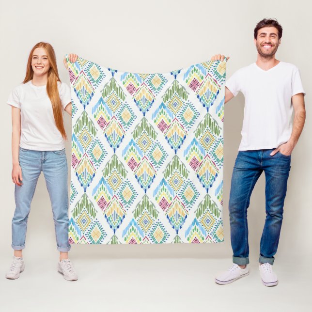 Couverture Polaire Motif sans fil Ikat Floral (En situation)