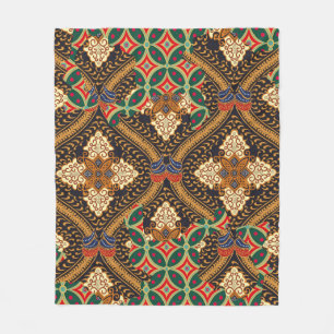Couverture Polaire motifs batik indonésiens avec plan très distinctif