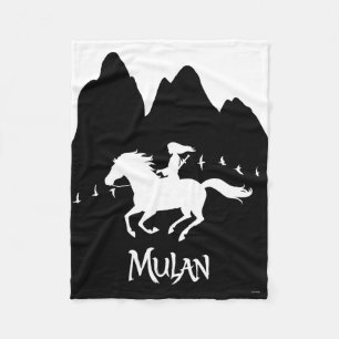 Couverture Polaire Mulan Riding Vent noir Monts passés Silhouette