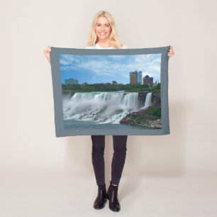 Couverture Polaire Niagara Falls sur le côté canadien de la couvertur