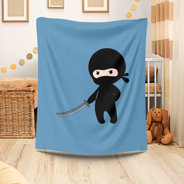 Couverture Polaire Ninja minuscule en colère sur bleu (Créateur téléchargé)