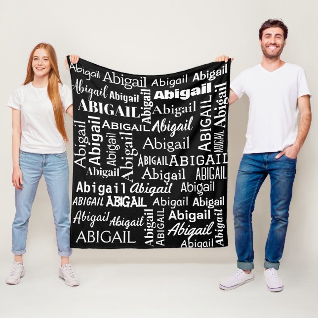 Couverture Polaire Nom ABIGAIL Blanc En Noir (En situation)