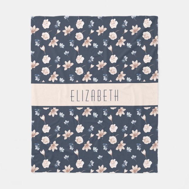 Couverture Polaire Nom du monogramme Blush Rose Navy Blue Floral (Devant)