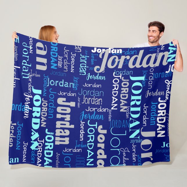 Couverture Polaire Nom personnalisé Motif bleu et argent moderne (En situation)