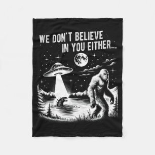 Couverture Polaire On ne croit pas en toi non plus Bigfoot Ufo Licorn