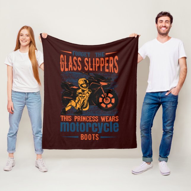 Couverture Polaire Oubliez les bottes de moto Princess Slipper en ver (En situation)