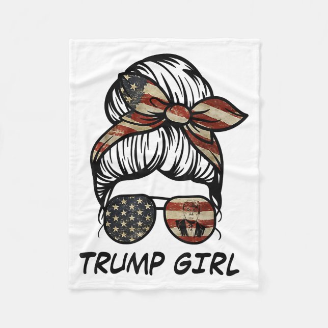 Couverture Polaire Oui, je suis une fille de Trump - Trump 2024 Elec (Devant)