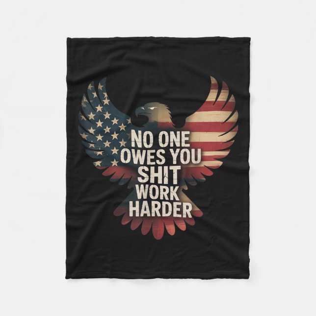 Couverture Polaire Owes You Work Harder Distressed American Flag  (Devant)