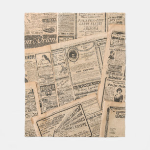 Couverture Polaire Pages de journaux avec publicité antique. Vintage