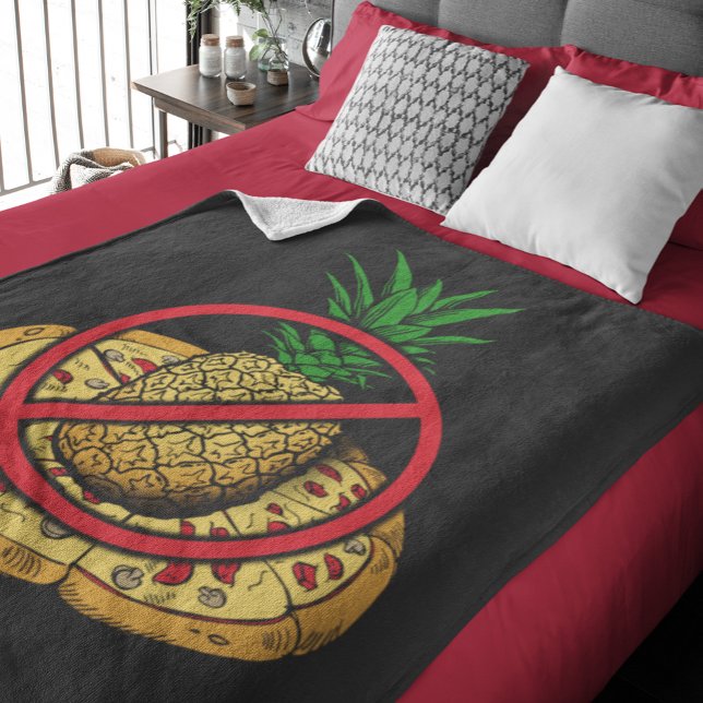 Couverture Polaire Pas d'ananas sur ma pizza (No Pineapple Pizza Fun Black Fleece Blanket)