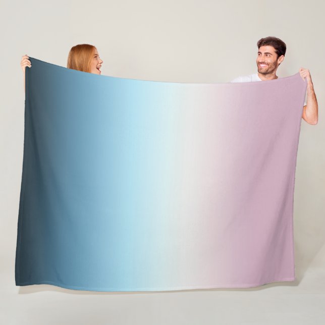Couverture Polaire Pastel rose et bleu Dégradé Indigo Rose Ombre (En situation)