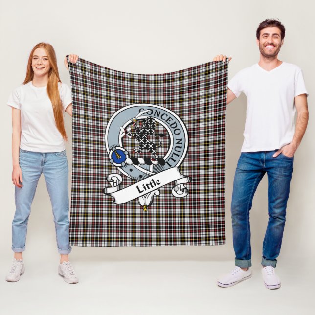 Couverture Polaire Petite insigne de clan Arisaid Tartan Plaid (En situation)