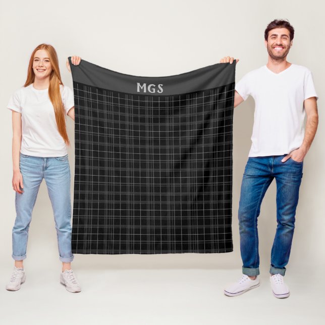 Couverture Polaire Plat noir moelleux Monogram (En situation)