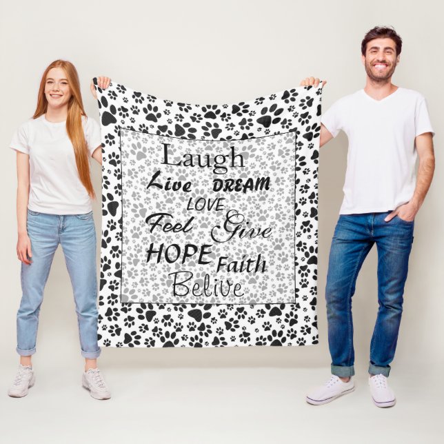 Couverture Polaire Poches de chien noir et blanc Polka Pot Blanche po (En situation)