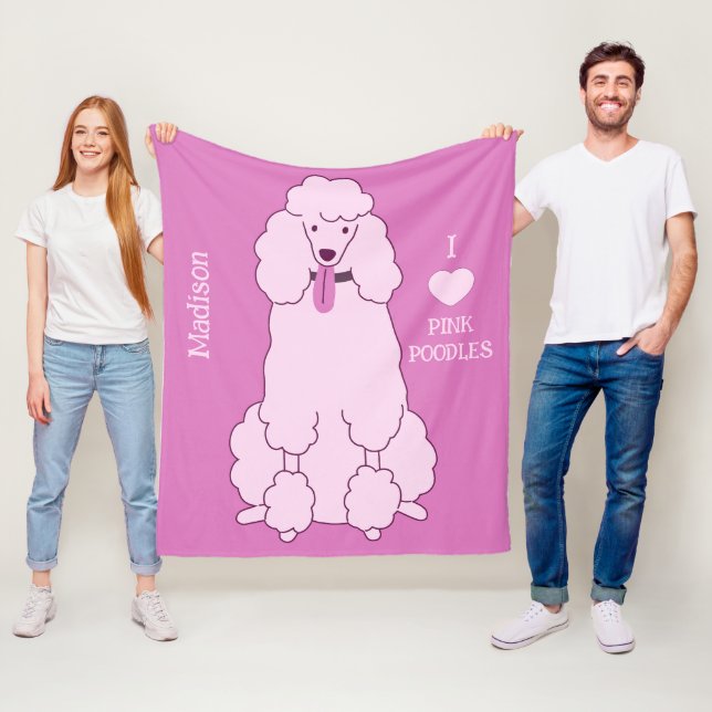 Couverture Polaire Poodé rose de texte personnalisé (En situation)