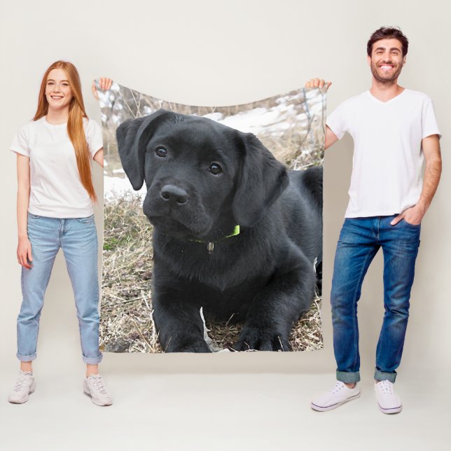 Couverture Polaire Printemps en attente - Labrador Puppy - Black Lab (En situation)