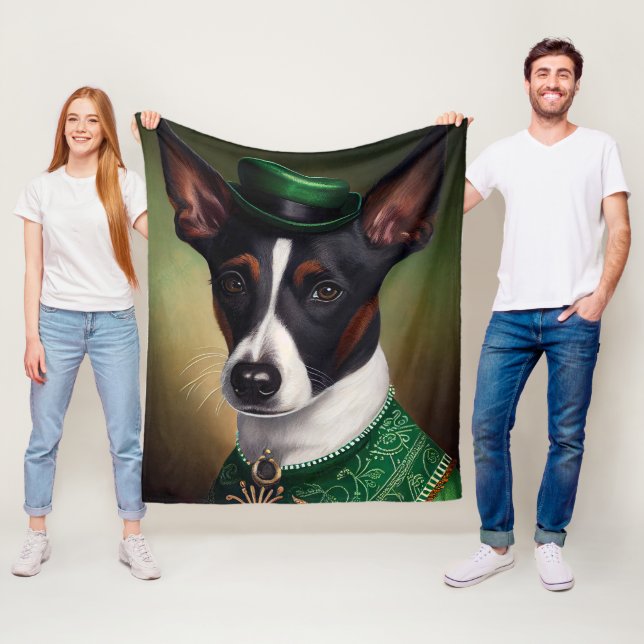Couverture Polaire Rat Terrier Chien en robe de fête St. Patrick (En situation)
