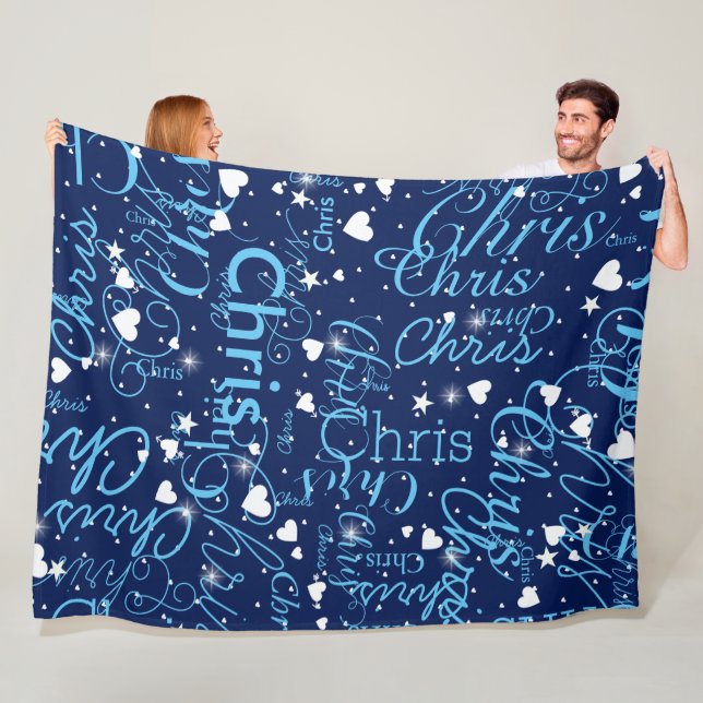 Couverture Polaire Remplacez votre nom modèle girly blue (En situation)